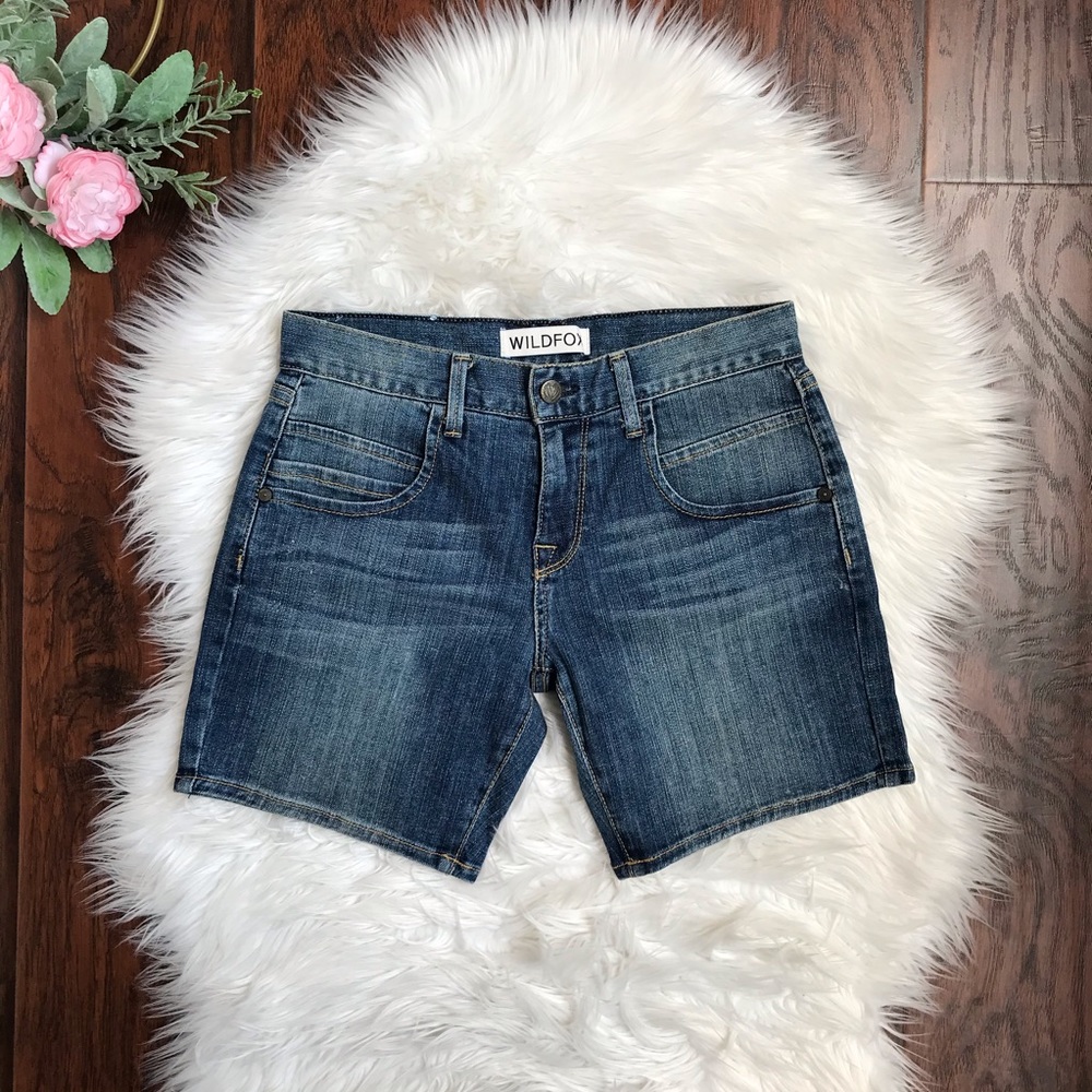 WILDFOX Mid Rise Medium Wash Denim Short